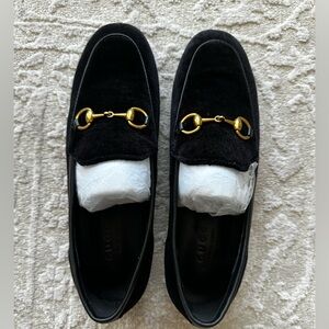 Gucci Jordaan Horsebit velvet black loafers, size 7.5 women’s